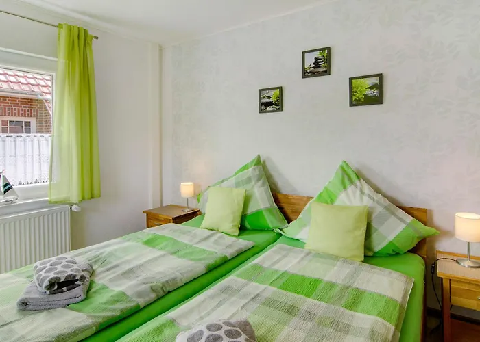 Ferienhaus Huus Karoline *